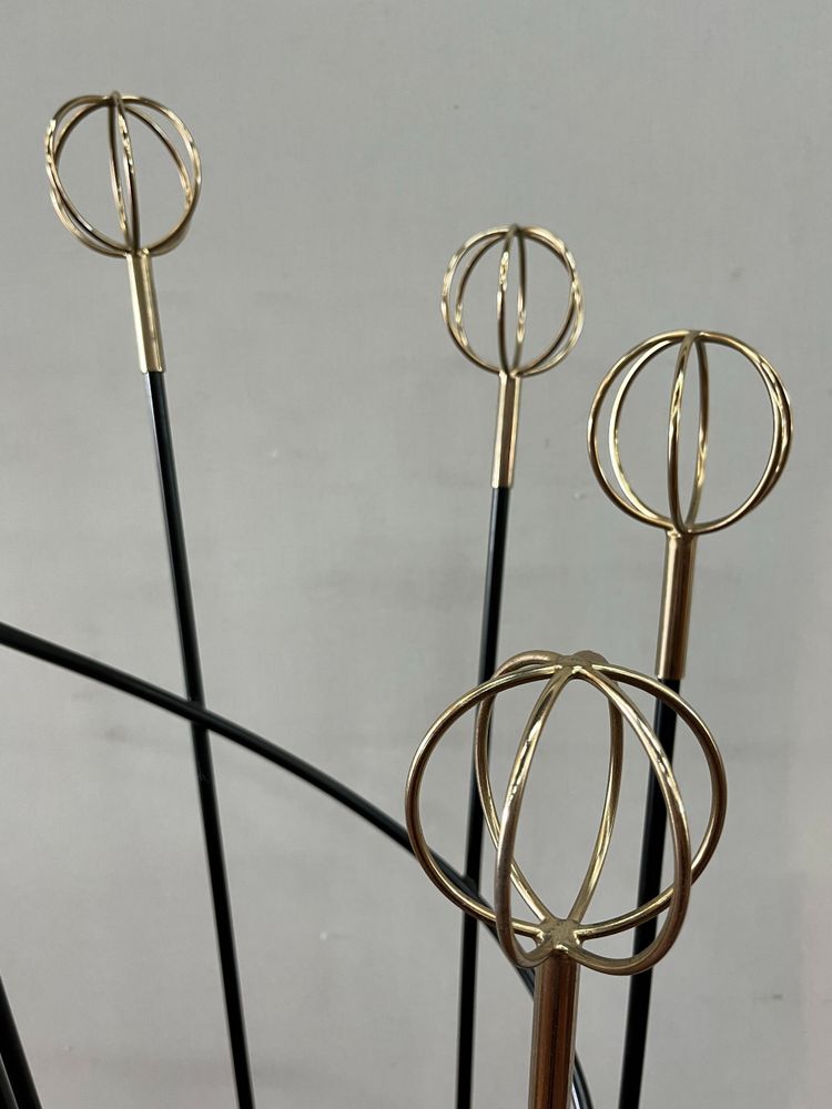 Kleiderständer Modell Astrolabe Roger Féraud