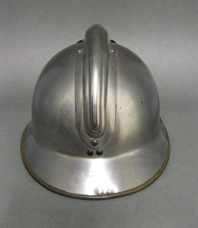 Casque De Pompier De La Ville De Paris Mle 33.