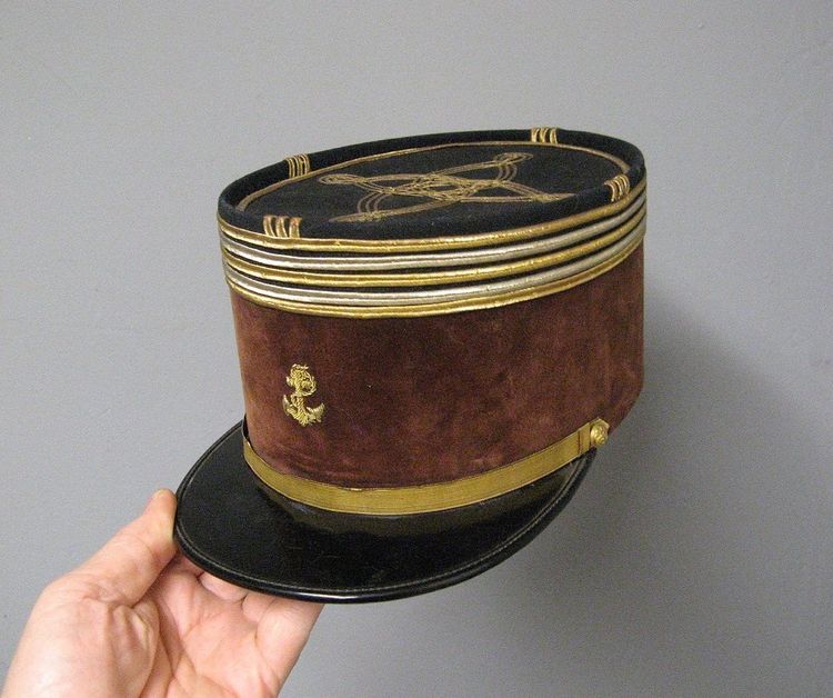 Képi Mle 1931 De Médecin Lieutenant Colonel Des Troupes Coloniales.