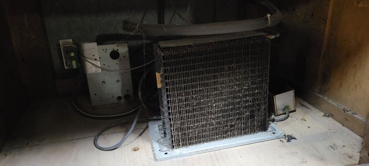 Prestcold Barkühlschrank aus Eichenholz um 1930