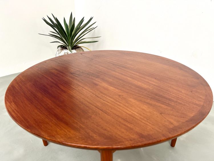Scandinavian Coffee Table by Mobelintersia – Circa 1960
