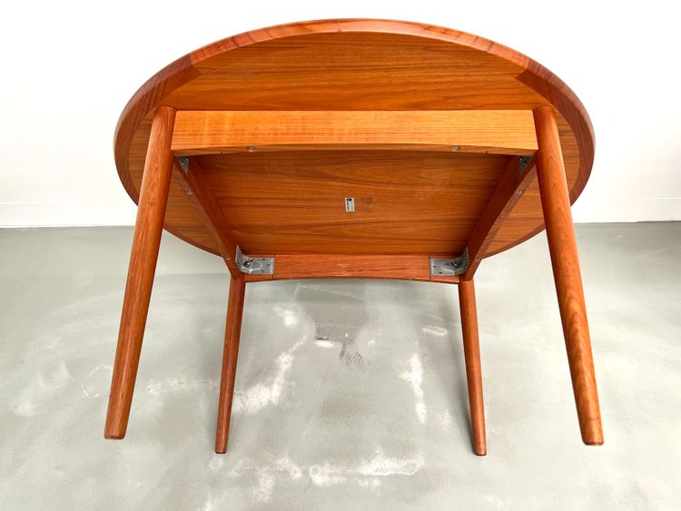 Scandinavian Coffee Table by Mobelintersia – Circa 1960