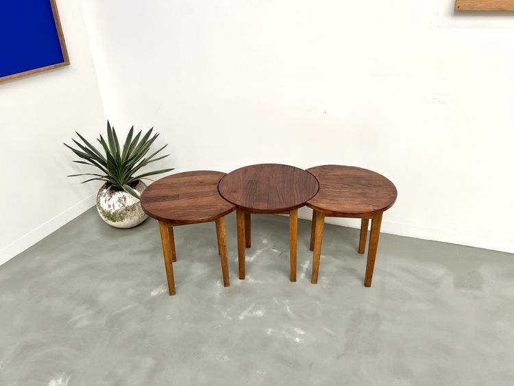Ensemble de 3 tables basses demi-lune, Danemark, années 60