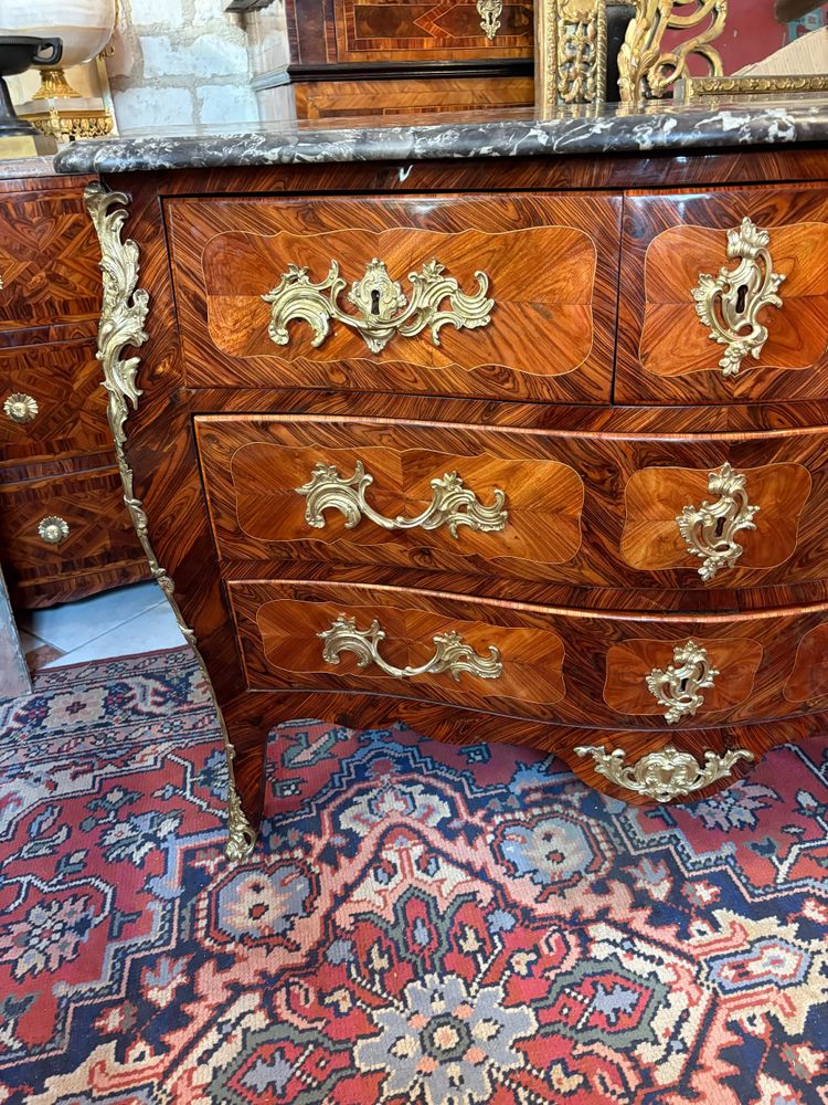 COMMODE EPOQUE LOUIS XV ESTAMPILLEE Jean-Chrysostome Stumpff (1731-1806)