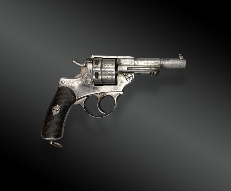 Regulation Revolver Model 1873 X. One of 2332 of the famous SERIE X, with holster.
