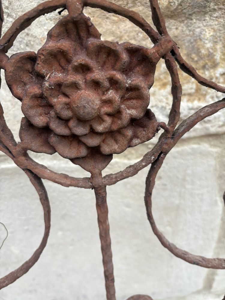 TORSADE WROUGHT-IRON GATE 19th century