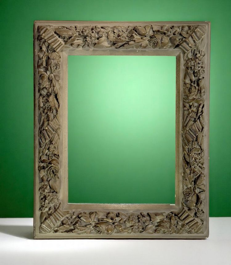 ANCIENT 19th CENTURY FRAME IN WOOD AND PAINTED STUC FOR PAINTING 35 CM X 26 CM