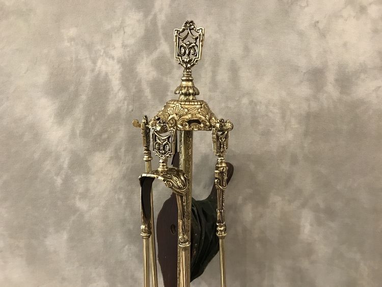 Antico caminetto in bronzo e ottone del XIX secolo