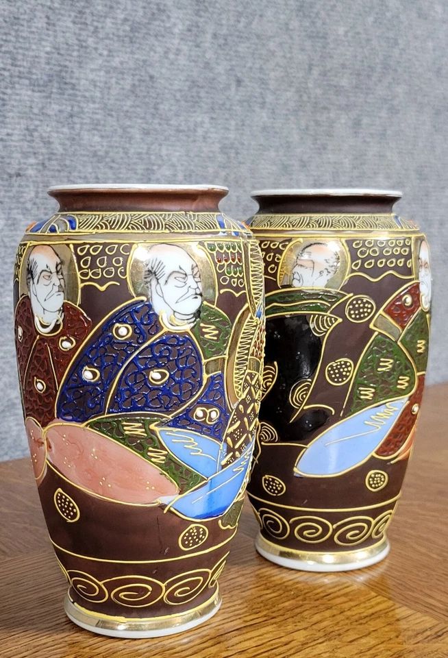 Asie XXeme : paire de vases en porcelaine émaillée de Satsuma