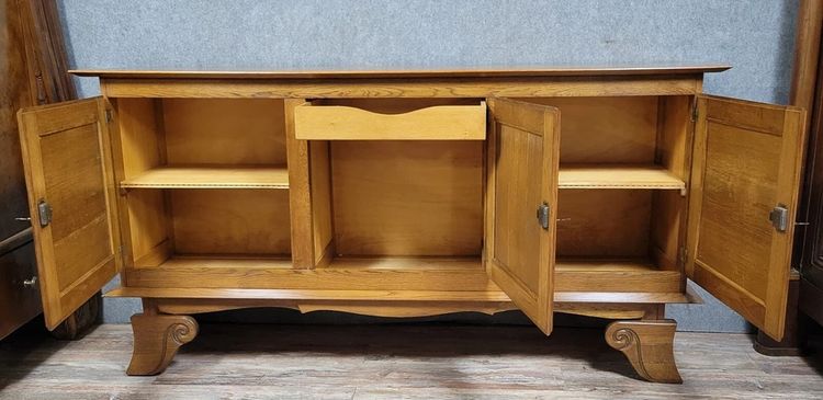 Art Deco period sideboard in oak circa 1940