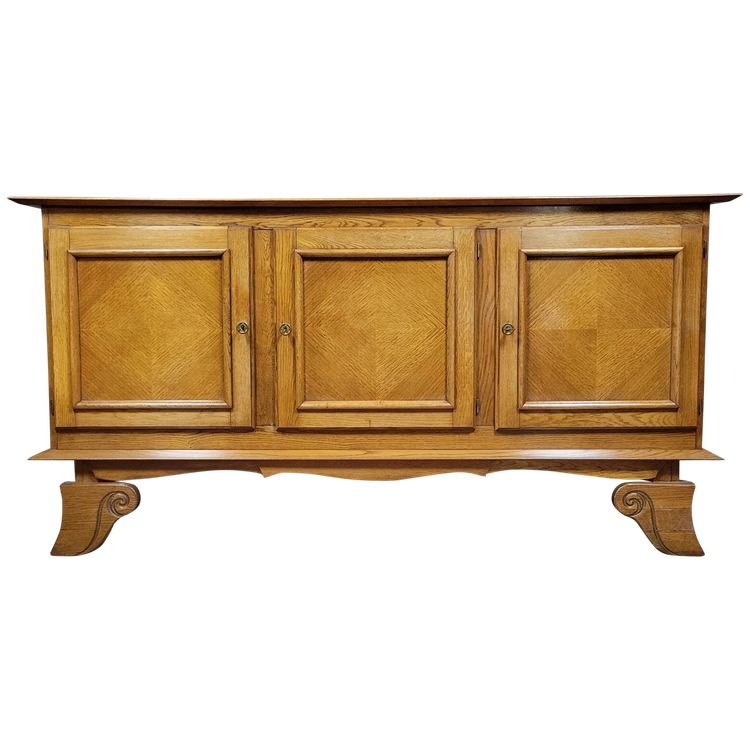 Art Deco period sideboard in oak circa 1940