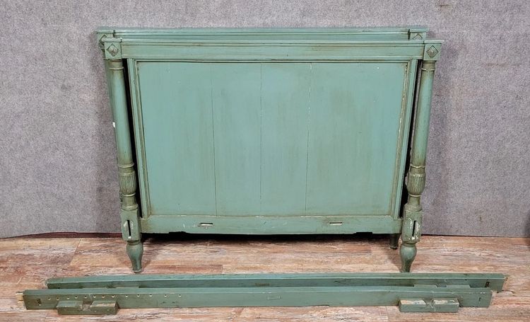 Mittelbett aus der Zeit des Direktoriums aus lackiertem Holz um 1800