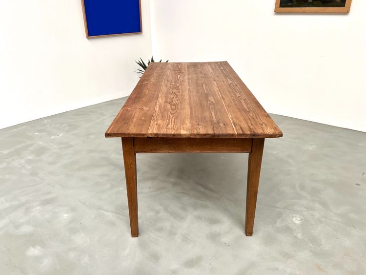 Table de ferme des années 50, chêne et pin