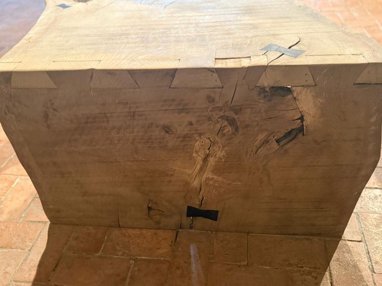 Table basse ( salon) reconstruit avec du vieux chêne datant des années 1950(environ)