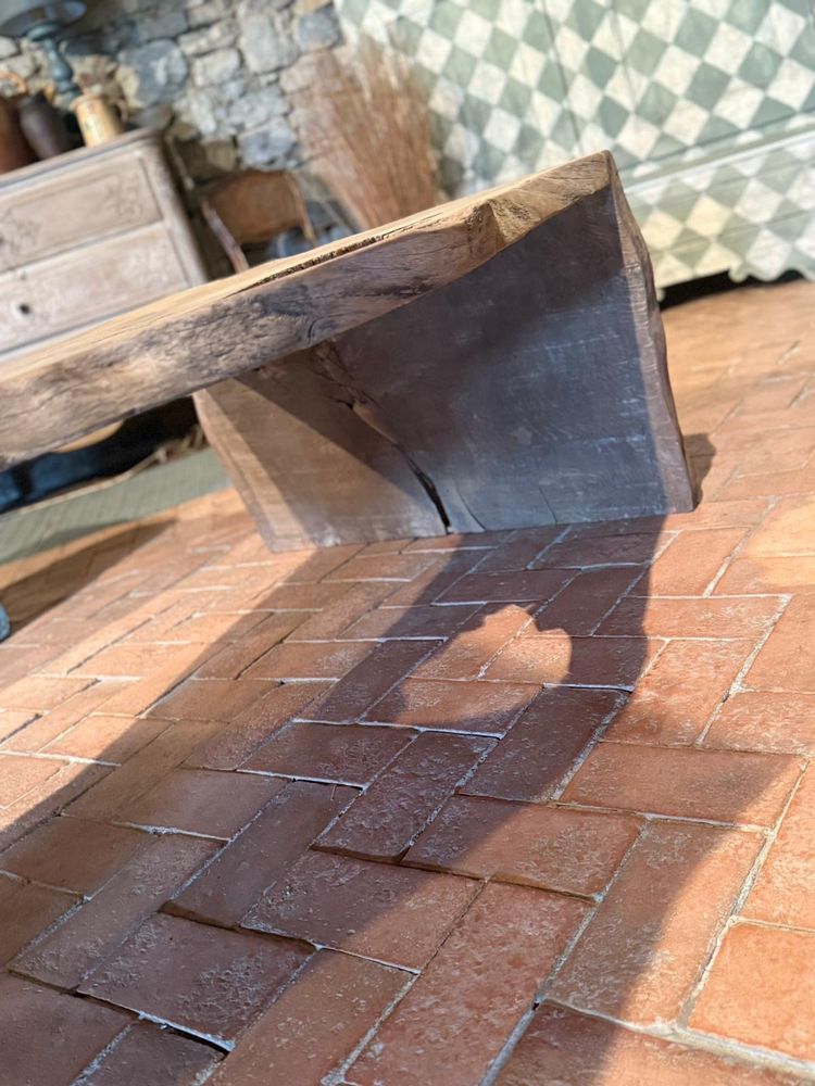 Table basse ( salon) reconstruit avec du vieux chêne datant des années 1950(environ)