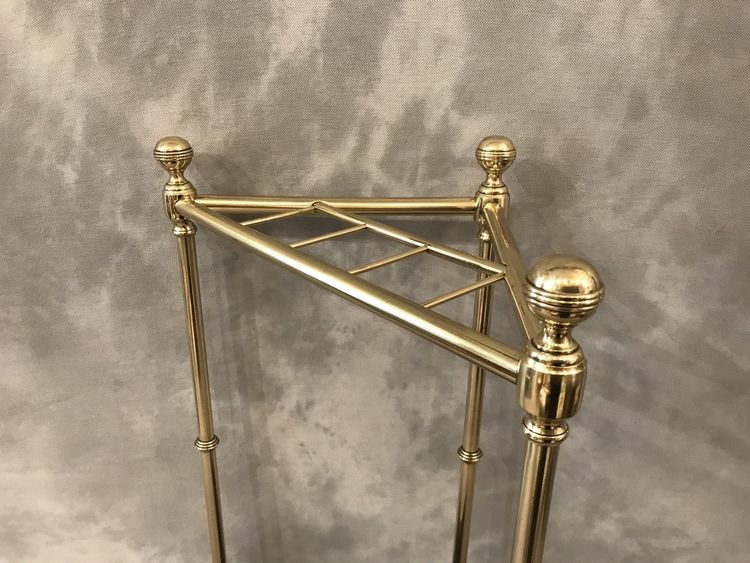 Porte parapluies en laiton d'époque 19 ème en forme de triangle 