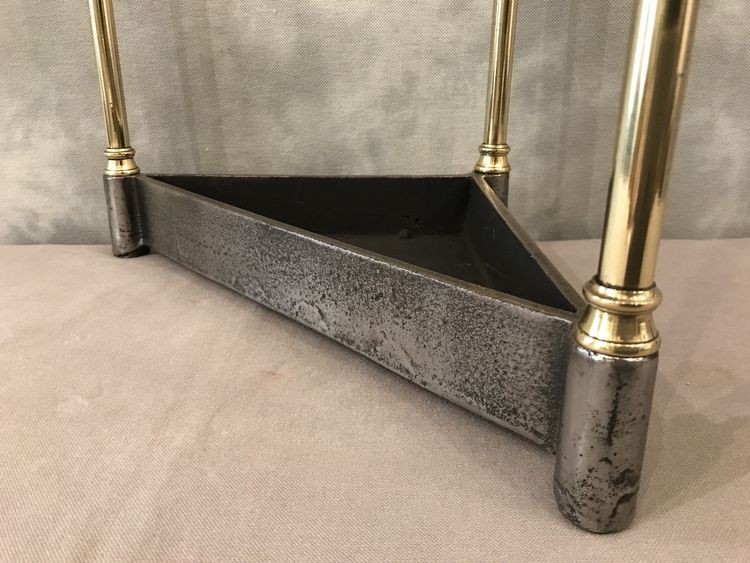Porte parapluies en laiton d'époque 19 ème en forme de triangle 