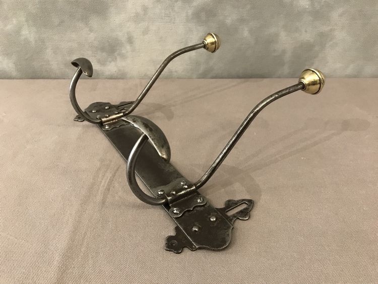 Porte manteaux, patères en fer poli d'époque 19 ème 