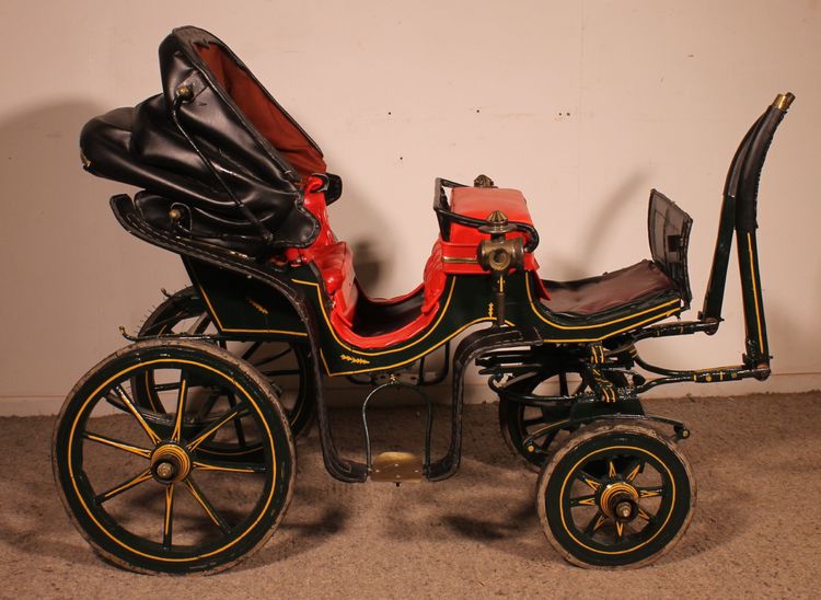calèche pour enfant réplique d'une calèche milord