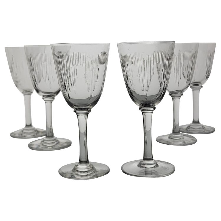 6 Baccarat crystal wine glasses model Molière