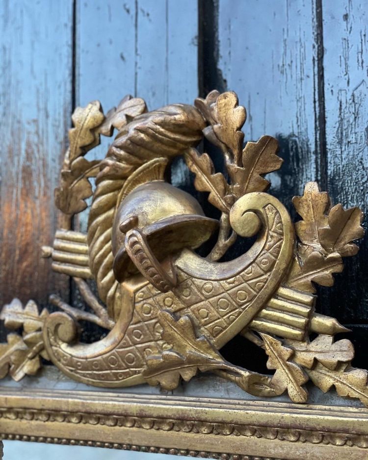 Miroir Louis XVI En Bois Sculpté Doré, XVIIIème Siècle