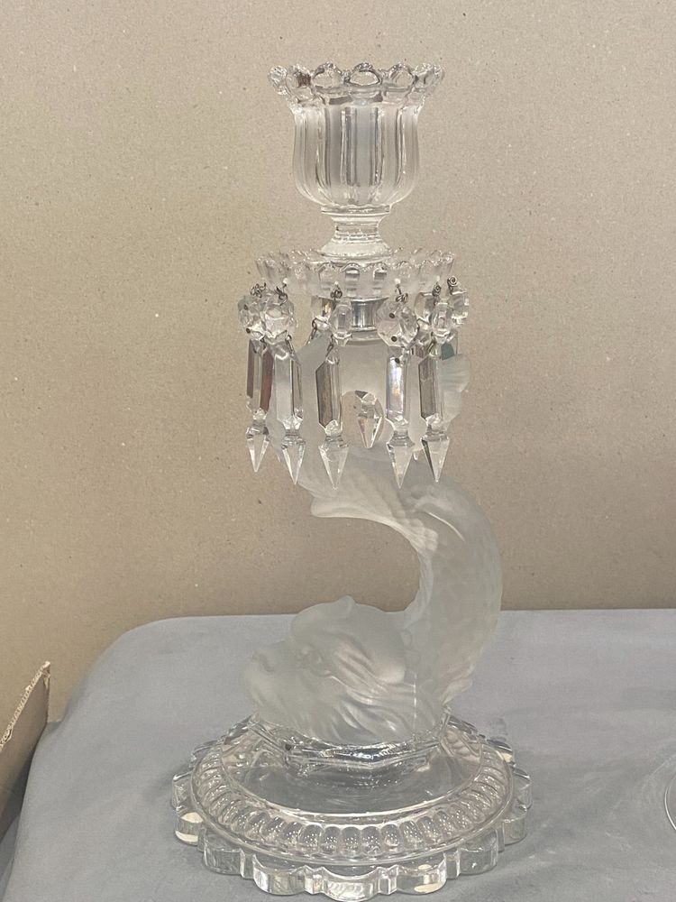 Imposing candlestick torch Baccarat Dauphin model.