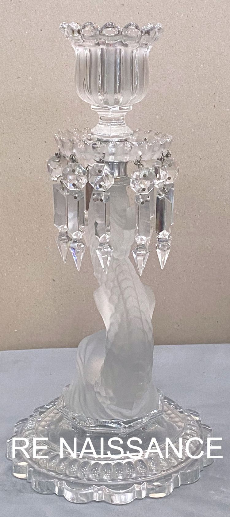 Imposing candlestick torch Baccarat Dauphin model.