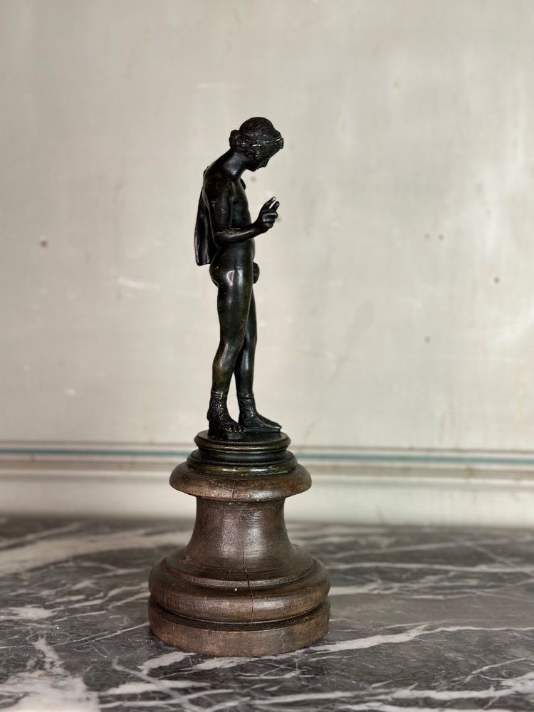 Narciso, bronzo antico su base di legno, 1880 circa