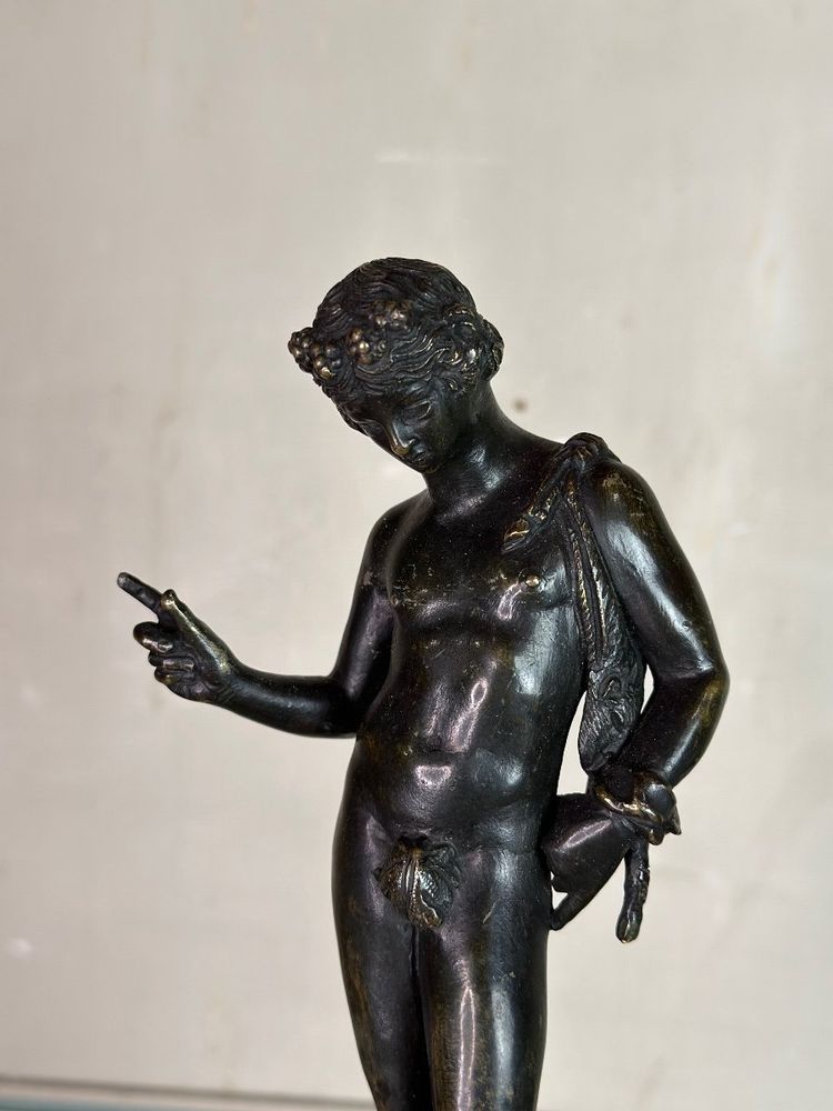 Narciso, bronzo antico su base di legno, 1880 circa