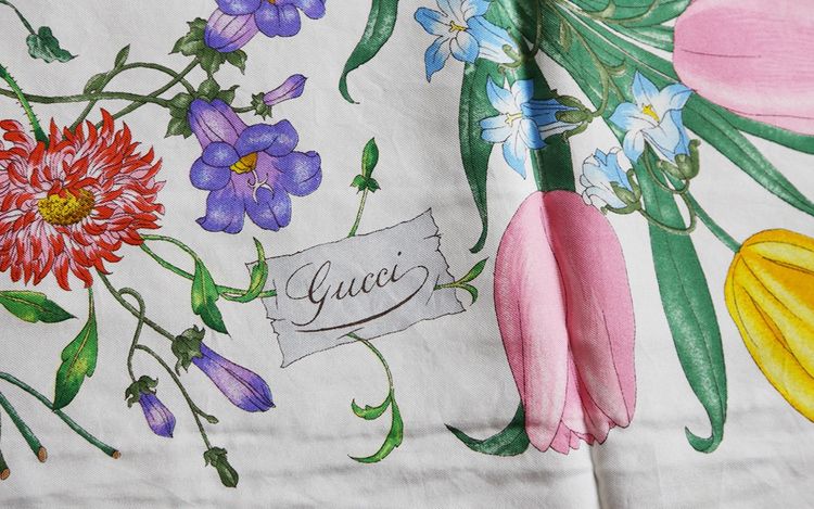 Gucci square, scarf  Perfect condition, C.1970