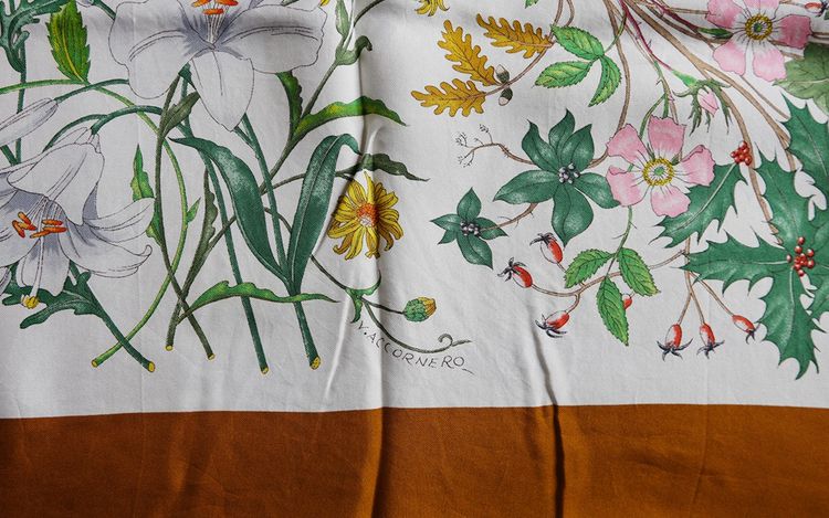 Gucci square, scarf  Perfect condition, C.1970