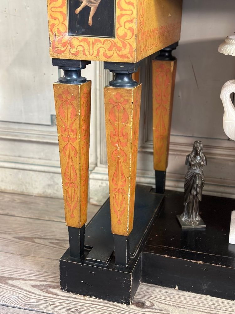 Console Bureau Décoré De Peintures Dans Le Goût De L’antique, Style Pompéien vers 1880