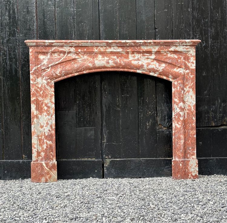 Kamin Im Stil Louis XIV Aus Rotem Marmor Aus Languedoc Um 1880