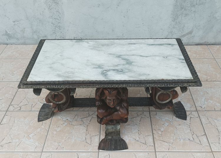 Jean-Maurice ROTHSCHILD (1902-1999) Table basse en fer forgé et marbre 1950