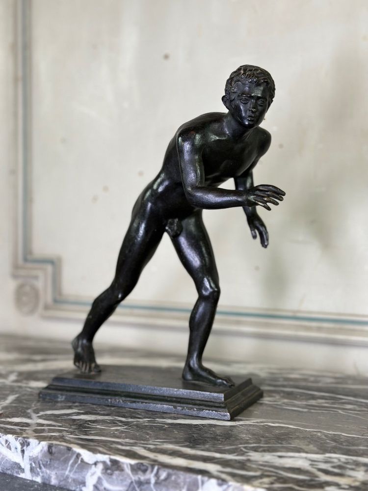 Bronzo Grand Tour, Un Des Deux Coureurs De La Villa Des Papyri, patina nera 1880 ca.