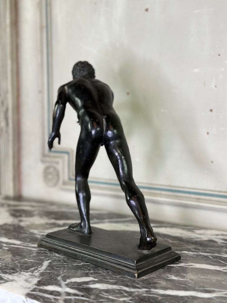 Bronzo Grand Tour, Un Des Deux Coureurs De La Villa Des Papyri, patina nera 1880 ca.