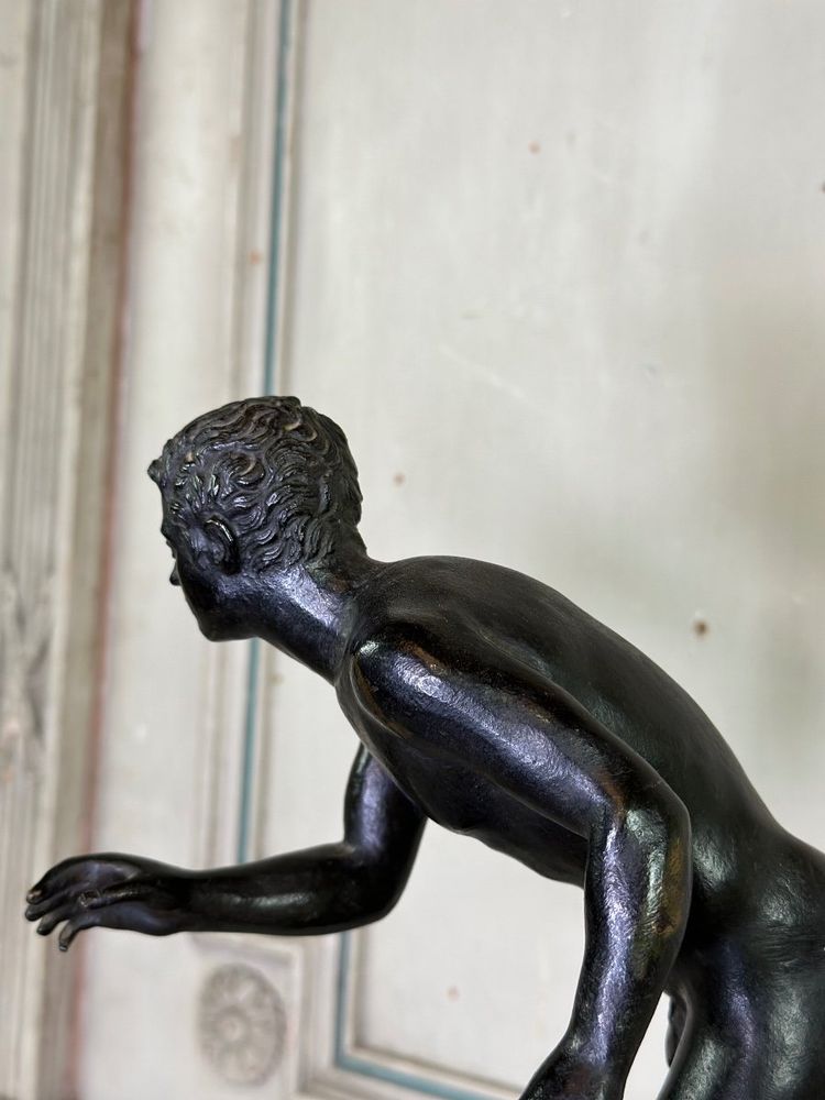 Bronzo Grand Tour, Un Des Deux Coureurs De La Villa Des Papyri, patina nera 1880 ca.