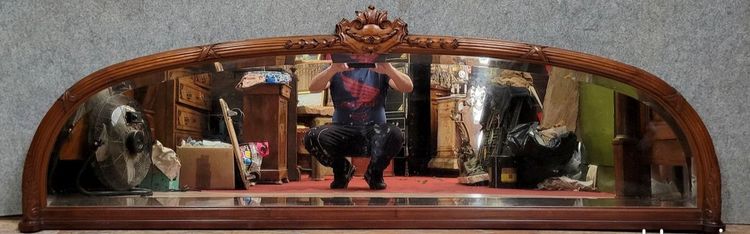 Enorme specchio a mezzaluna in stile Luigi XVI in mogano
