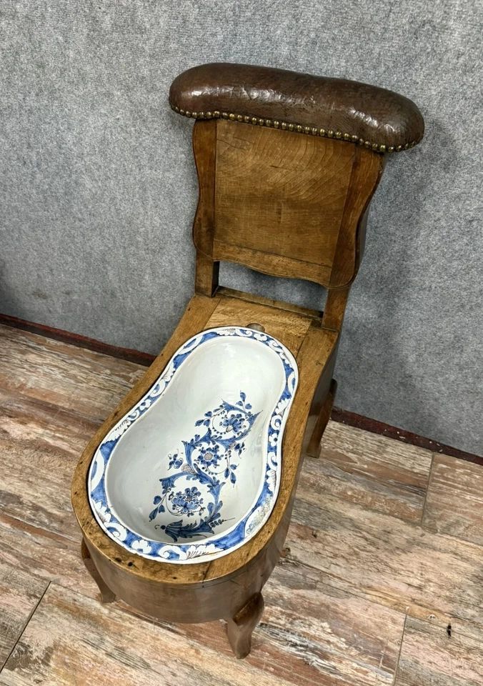 Louis XV period solid walnut commodity seat or bidet circa 1750