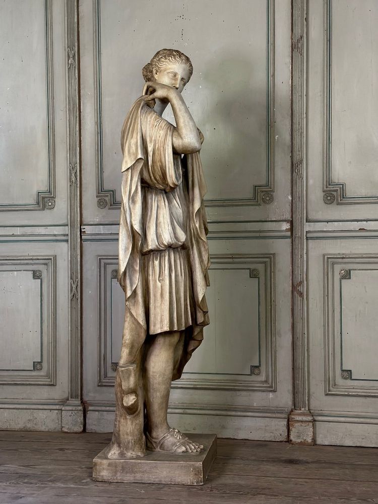 Diane De Gabies, terracotta invetriata bianca dopo l'Antico, 1880 ca.