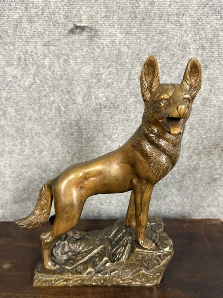 D'après Louis-Albert CARVIN (1875-1951) : Sculpture en bronze époque Napoléon III
