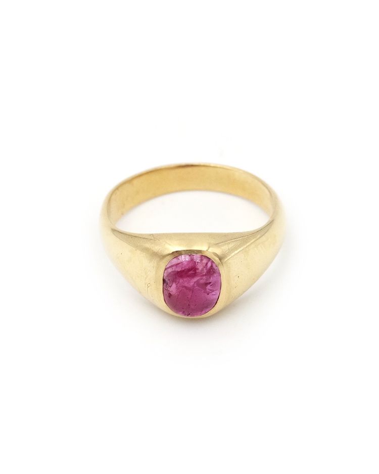 Heavy solid gold ruby cabochon band ring in 18k, Retro ruby ring, man ring, gold band 