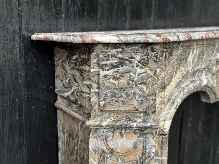 Regency Kamin Aus Grauem Marmor Des Ardennes, 18. Jahrhundert