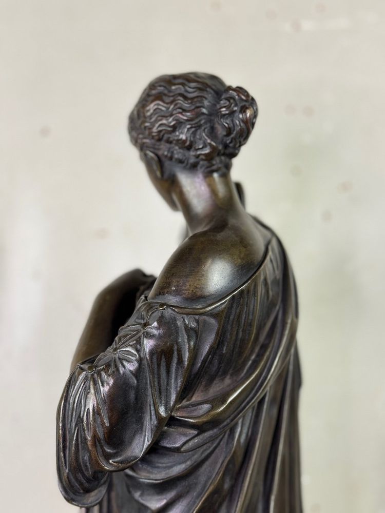Diane De Gabies, Bronzo antico, patina marrone XIX secolo