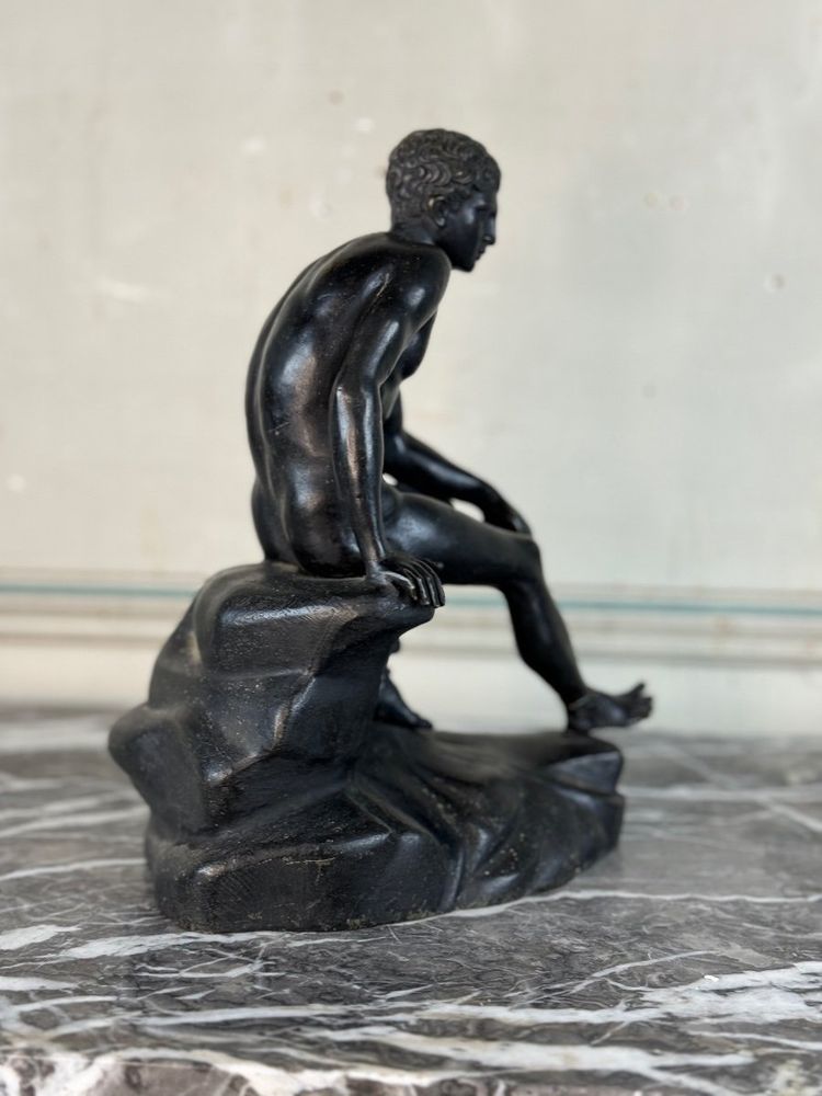 Hermès Au Repos, bronzo patina nera, qualità molto raffinata, inseguimento 19° secolo