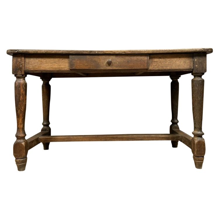 Bureau époque Louis XIII en bois massif
