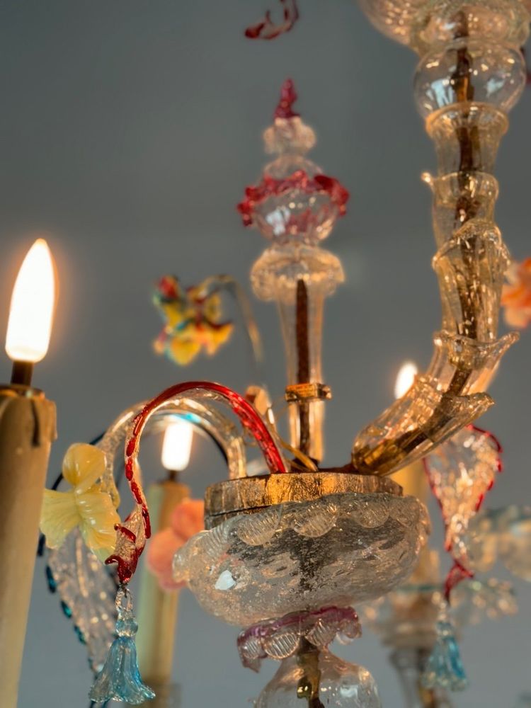 Rezzonico Venetian Chandelier in Multicolored Murano Glass, 12 Light Arms Circa 1900
