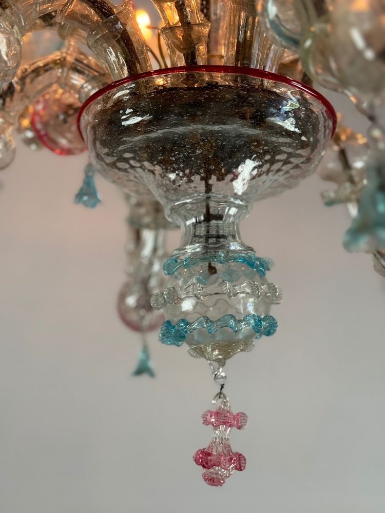 Rezzonico Venetian Chandelier in Multicolored Murano Glass, 12 Light Arms Circa 1900
