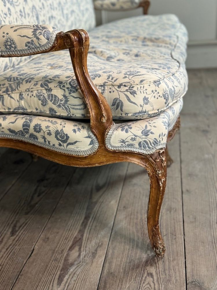 Louis XV Carved Wood Bench with Oak Patina 18th Century