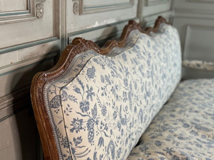Louis XV Carved Wood Bench with Oak Patina 18th Century